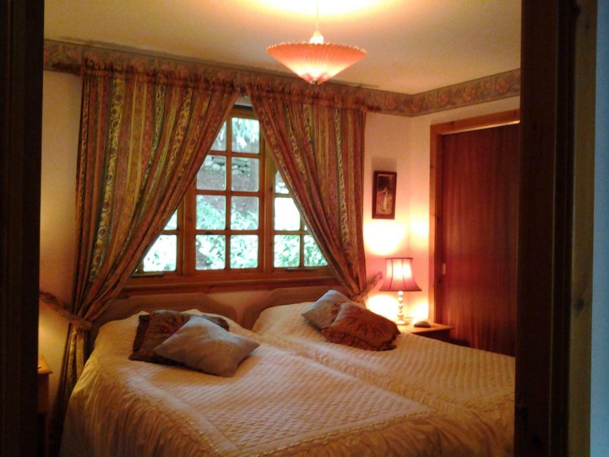 Toll Bridge Lodge บันเคอรี ภายนอก รูปภาพ